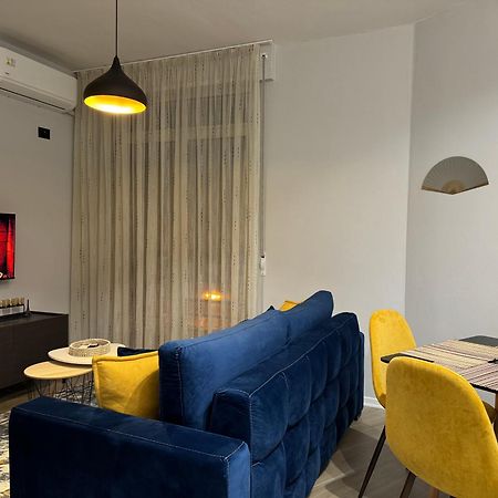 Am Apartment Tiranë Luaran gambar